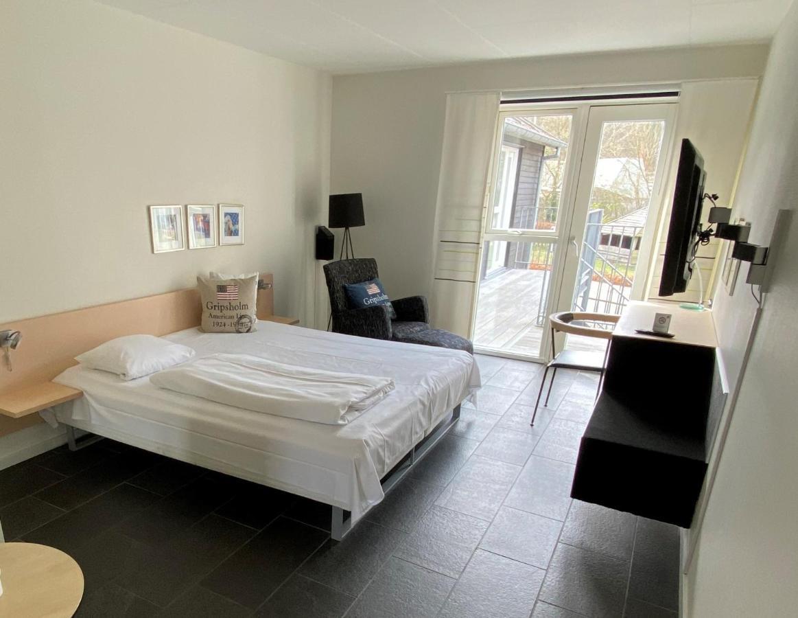 Strandtangen 3*